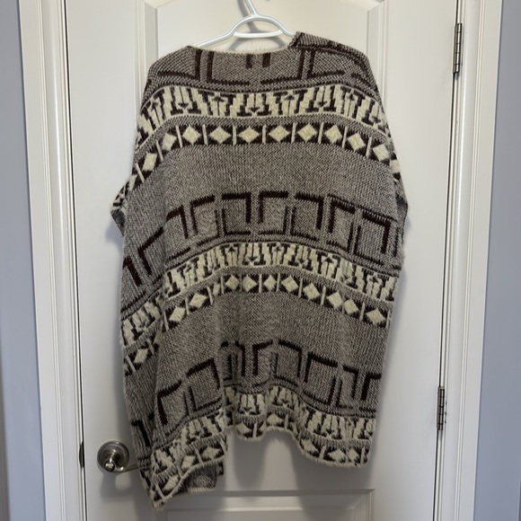 GeeGee Geometric Cardigan - Picture 5 of 5